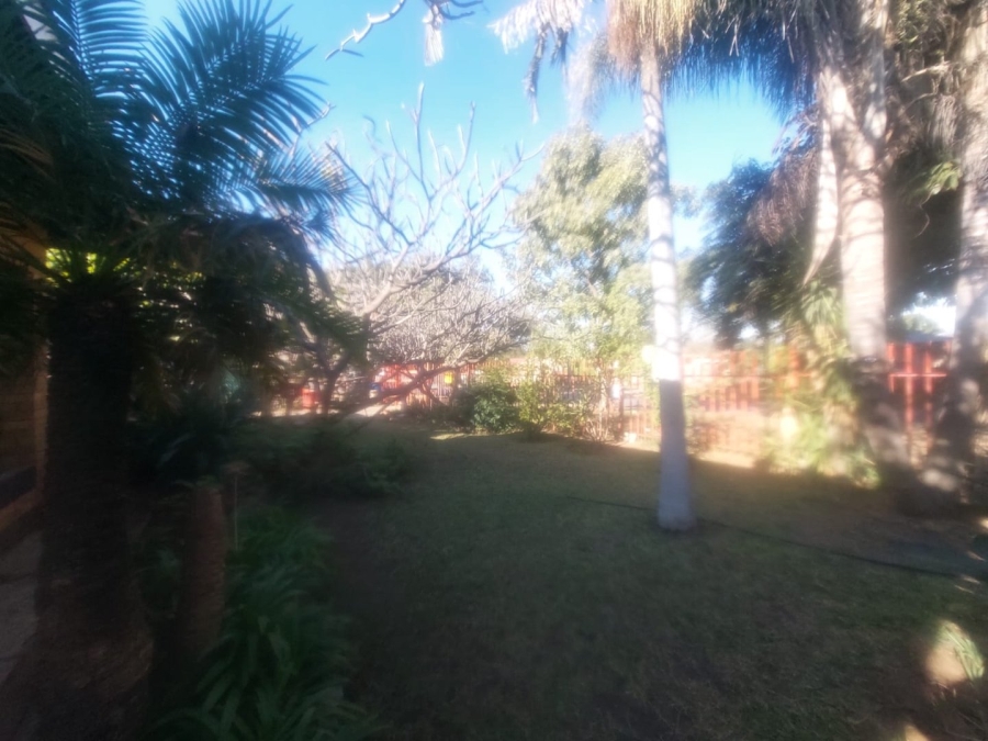 4 Bedroom Property for Sale in Oos Einde North West